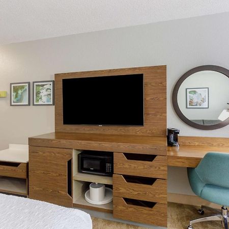 Hampton Inn Jacksonville - I-95 Central Eksteriør billede